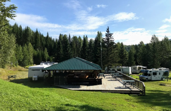 Helmcken Falls Campground - Wells Gray : Rates, photos and reviews